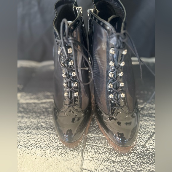 AZZARO PARIS BLACK MESH LACE UP PATENT LEATHER BOOTIE SILVER ZIPPER SIZE 39 8 - Picture 5 of 7
